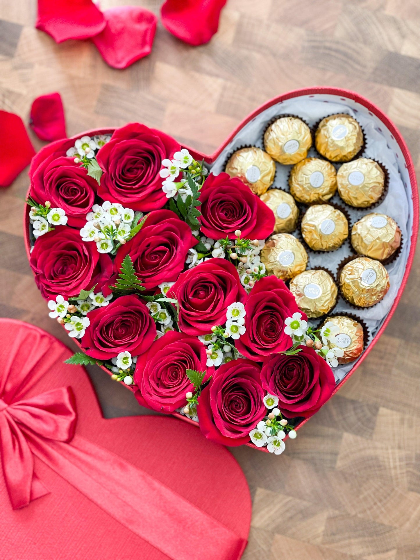 Flower Box - Sweet Heart Tanit Florist